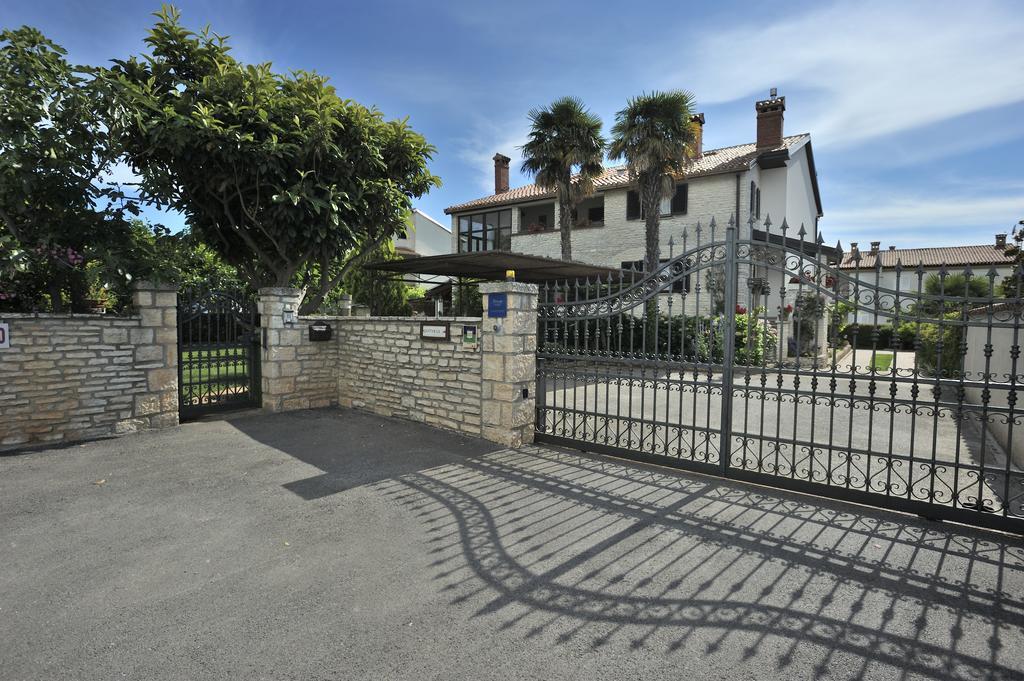 Apartmani Villa Otilija Poreč Exterior foto