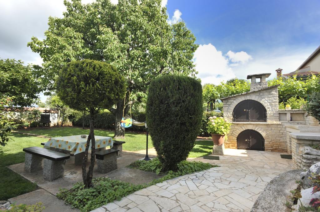 Apartmani Villa Otilija Poreč Exterior foto