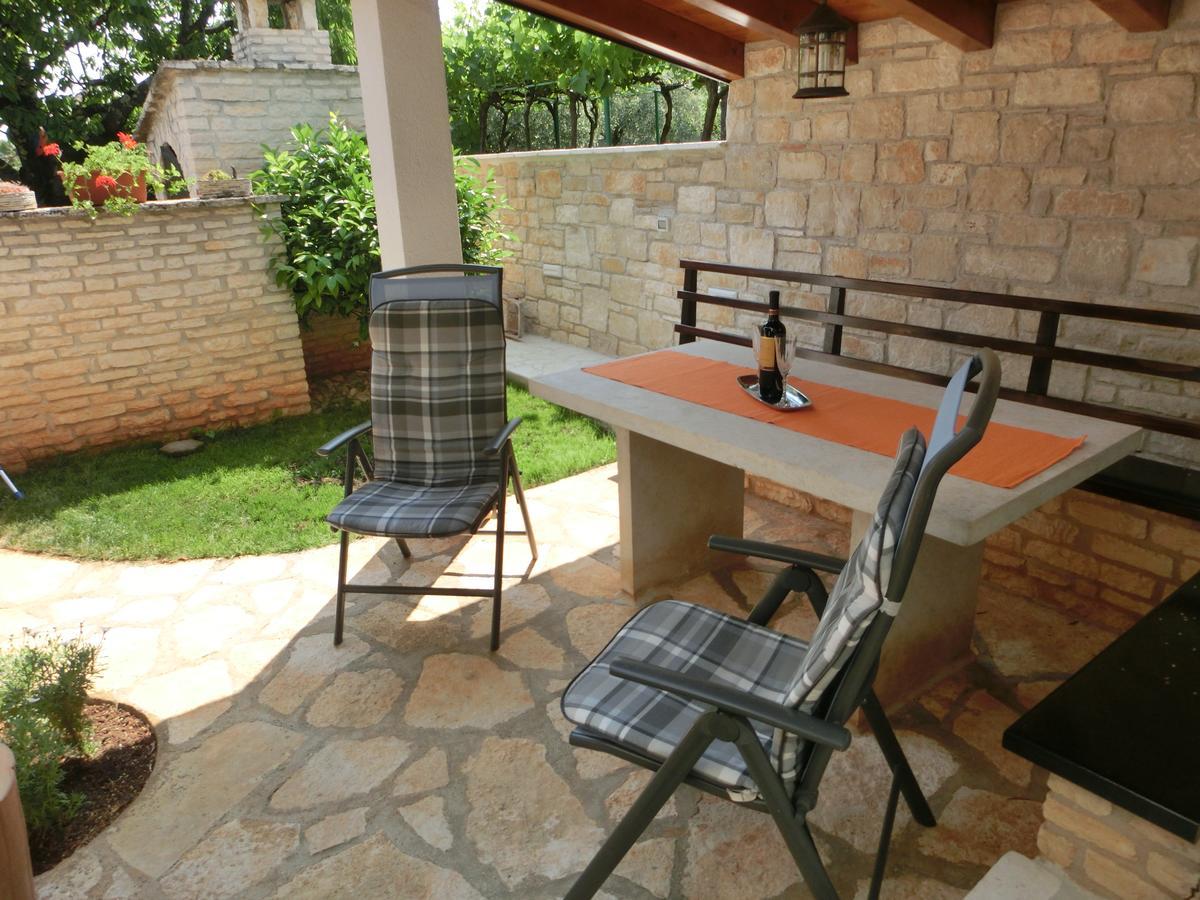 Apartmani Villa Otilija Poreč Exterior foto