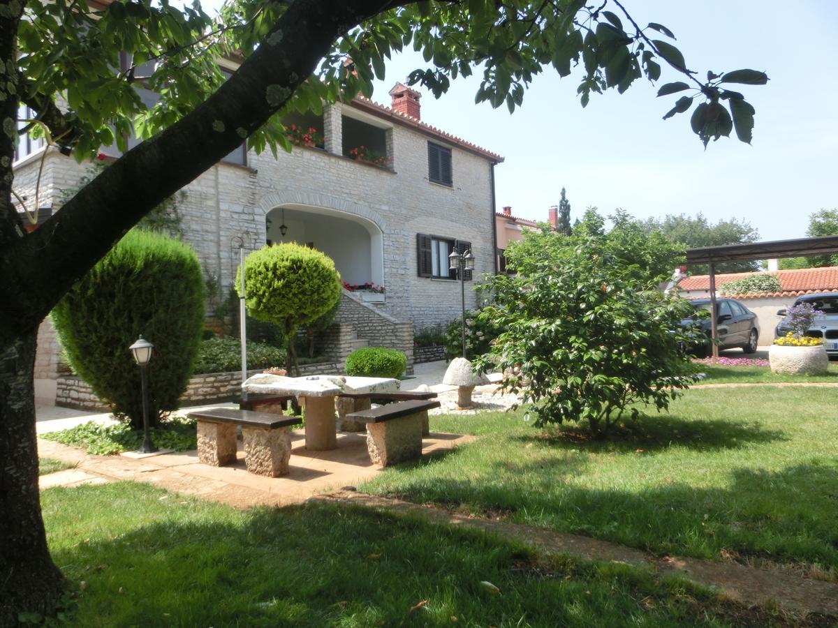 Apartmani Villa Otilija Poreč Exterior foto